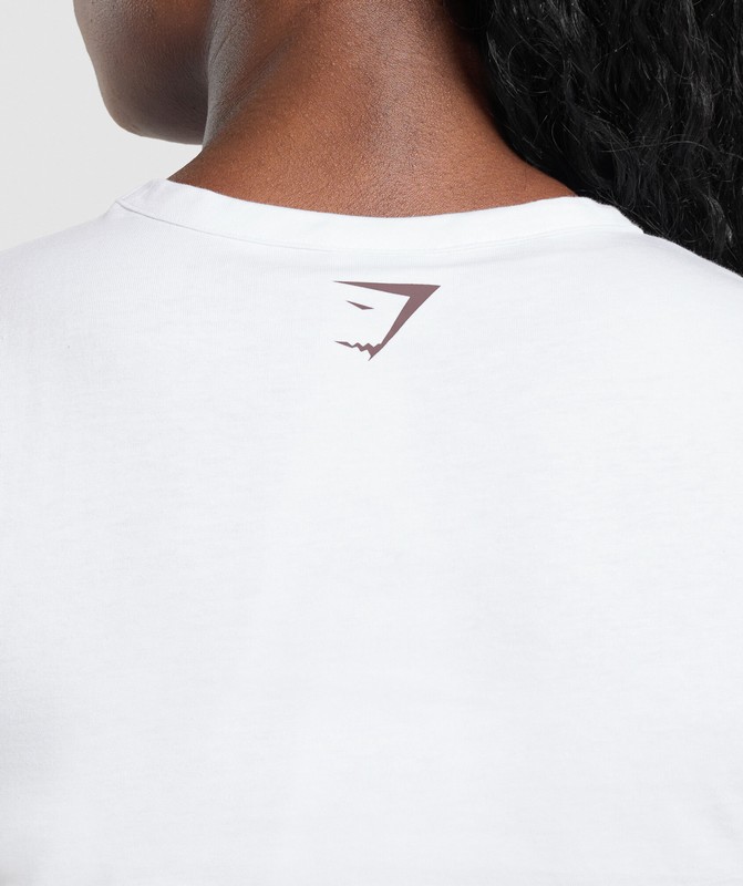 Gymshark DXB Baby Tee GFX T-Shirt Dames Wit | JBDN60152