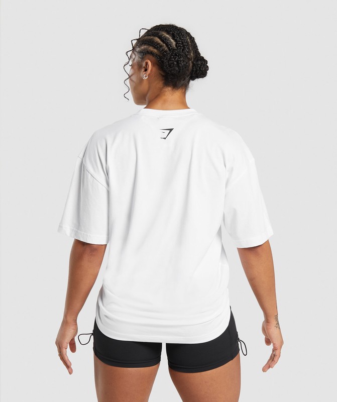 Gymshark Shark Attack OS Baggy Tee GFX T-Shirt Dames Wit | NOAT30918